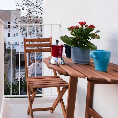 Terrazza Rossa Di Millo Apartment