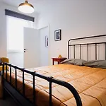 Terrazza Rossa Di Millo *