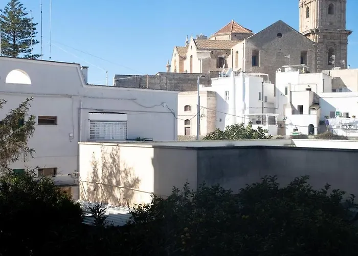 Terrazza Rossa Di Millo 莫诺波利