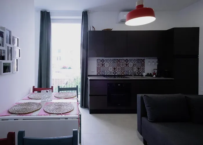 Terrazza Rossa Di Millo 公寓