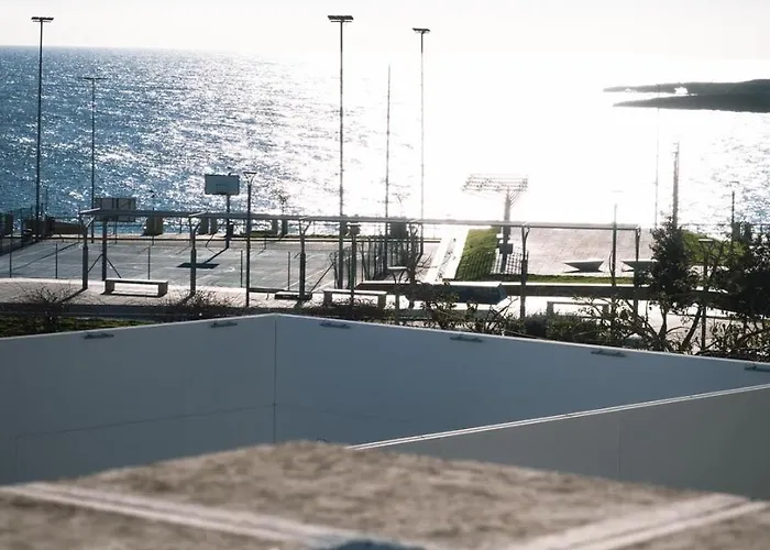 Terrazza Rossa Di Millo